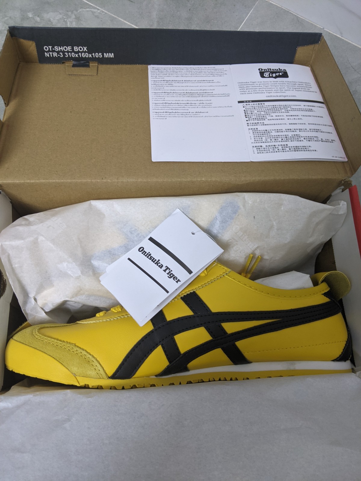 Onitsuka Tiger Mexico 66 Yellow Black Low Top Sneakers Shoes Unisex