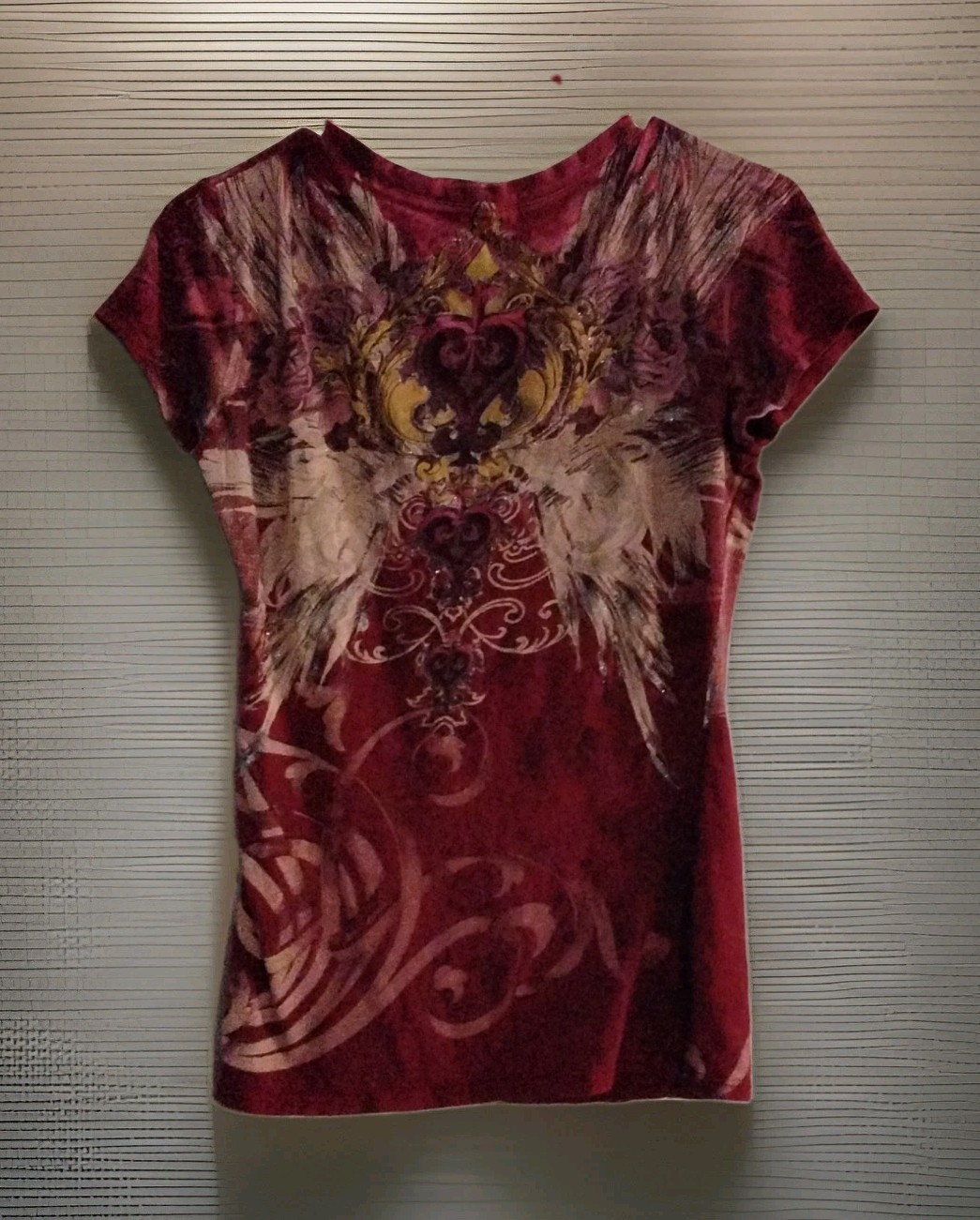 Xavier Women’s S Burgundy/Pink V-Neck Short Sleeve Rhinestone Cross T-Shirt