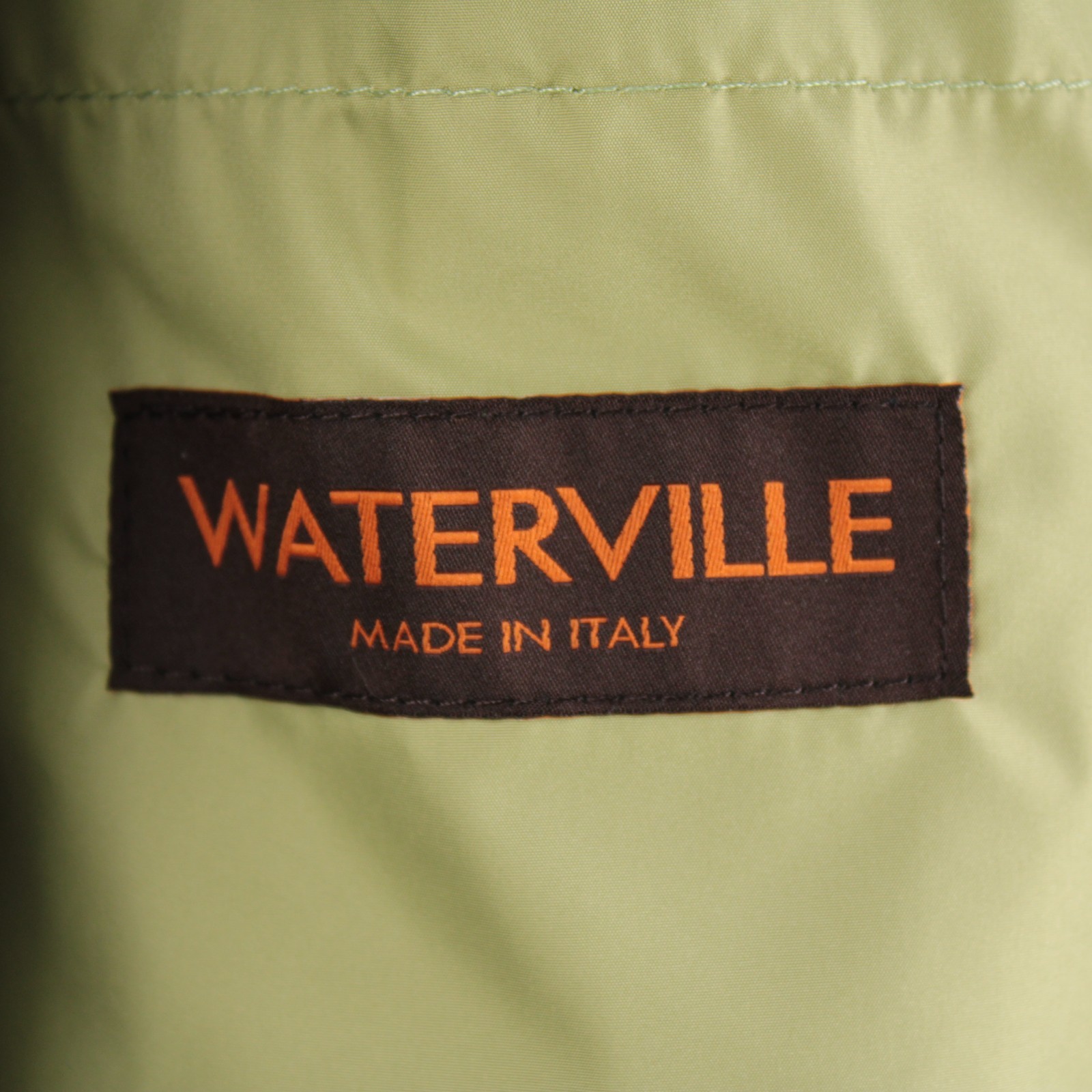 Waterville NWT Polyester Quilted Vest Size 50 (L US) Fit In Solid Green