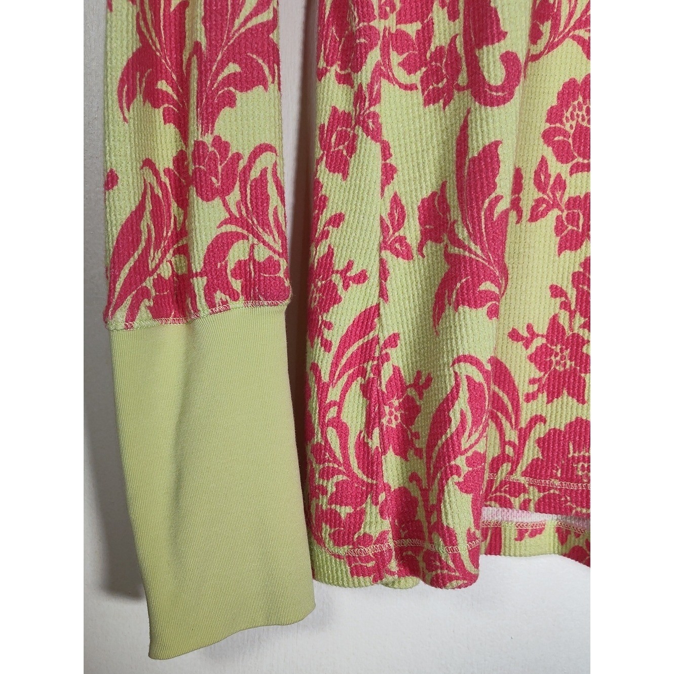 Sundance waffle knit thermal long sleeve top green pink floral M petite
