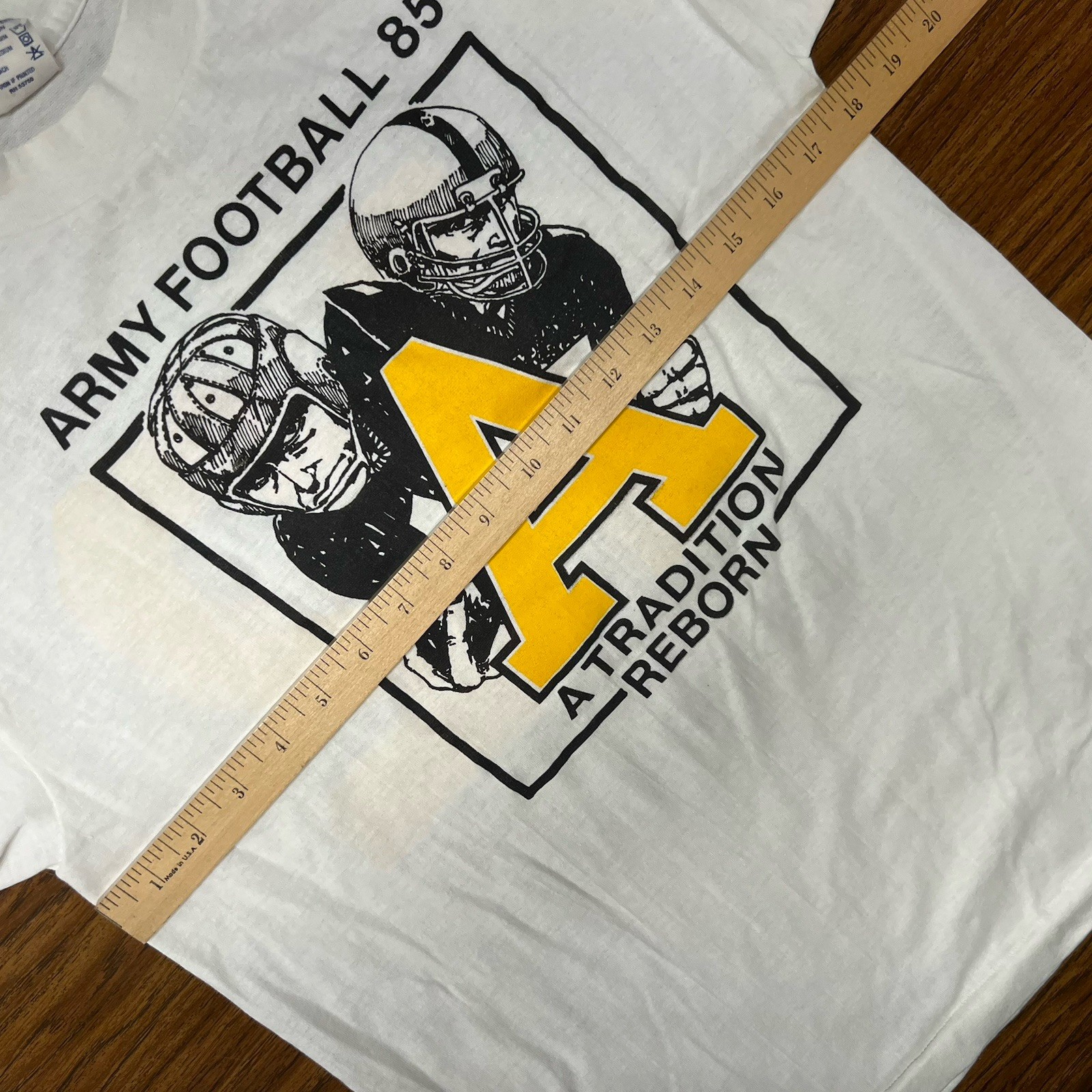 Vintage 80s Men’s Medium Long Sleeve Tee Navy Vs Army Classic 1985 Football