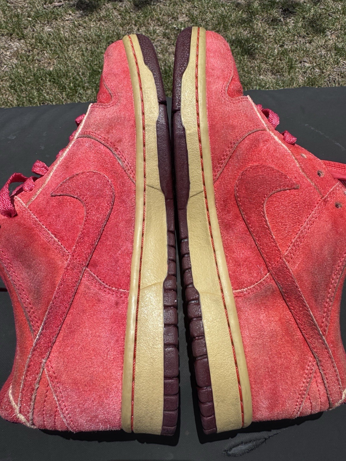 Nike Dunk Low 6.0 Red Suede 314141-614 Women’s 9.5 / Men’s 8 Vintage Skate