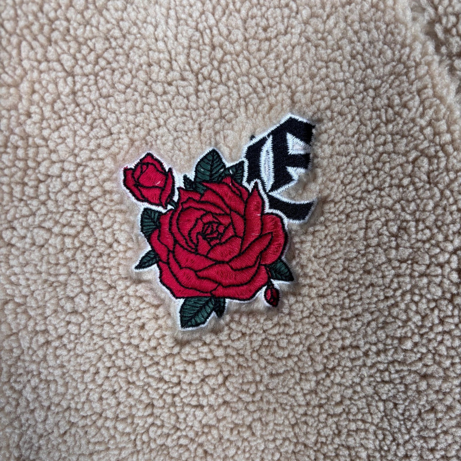 Empyre Sherpa Teddy Pullover Large Rose Embroidered Emma Chamberlain Cozy Grunge