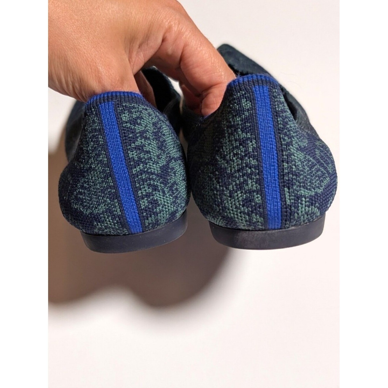 Rothy’s Pointed Knit Flats in Navy and Green Jacquard 9.5 Snake Print