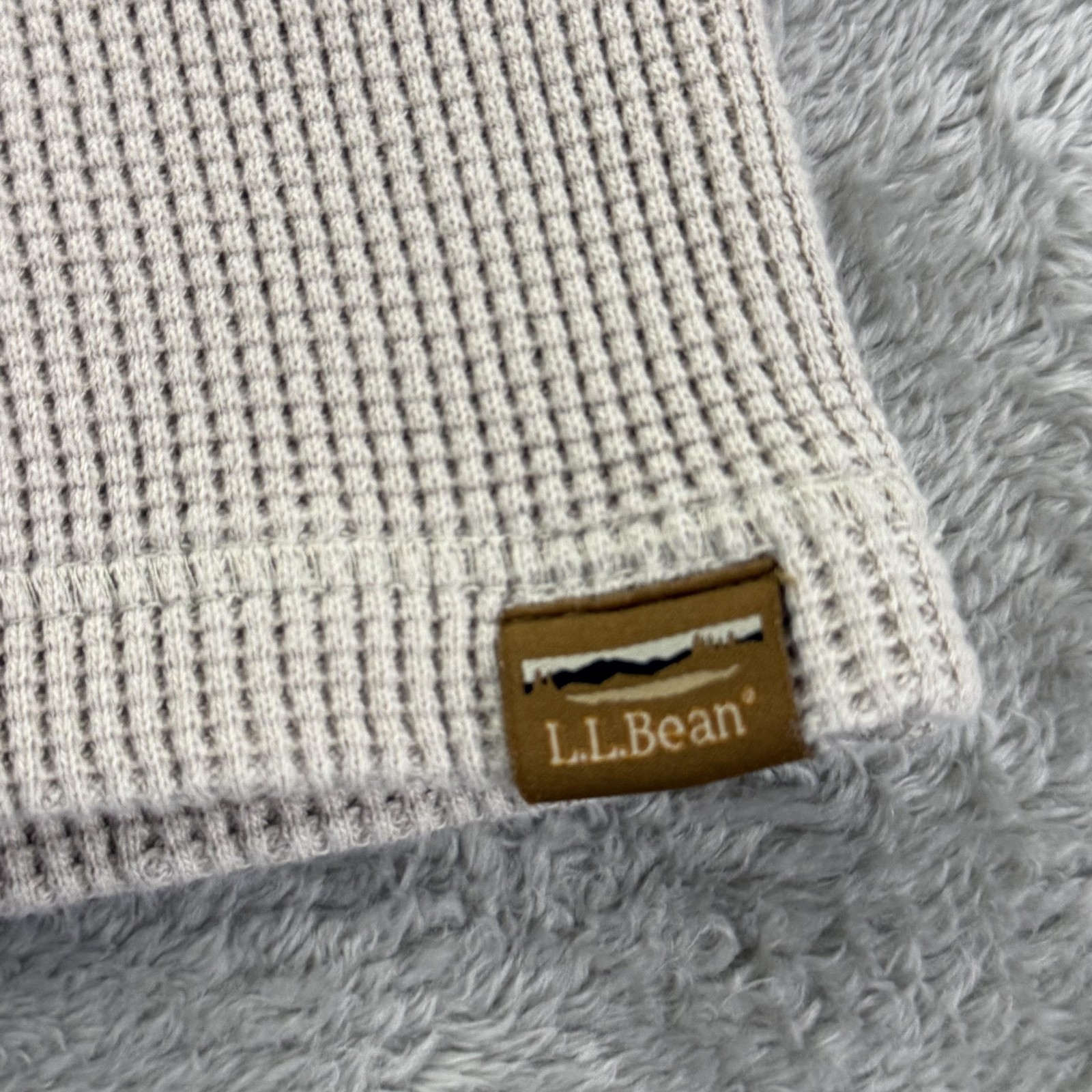 LL Bean Sweater Mens Medium Gray Signature Waffle Crew Thermal Slim Fit Heritage