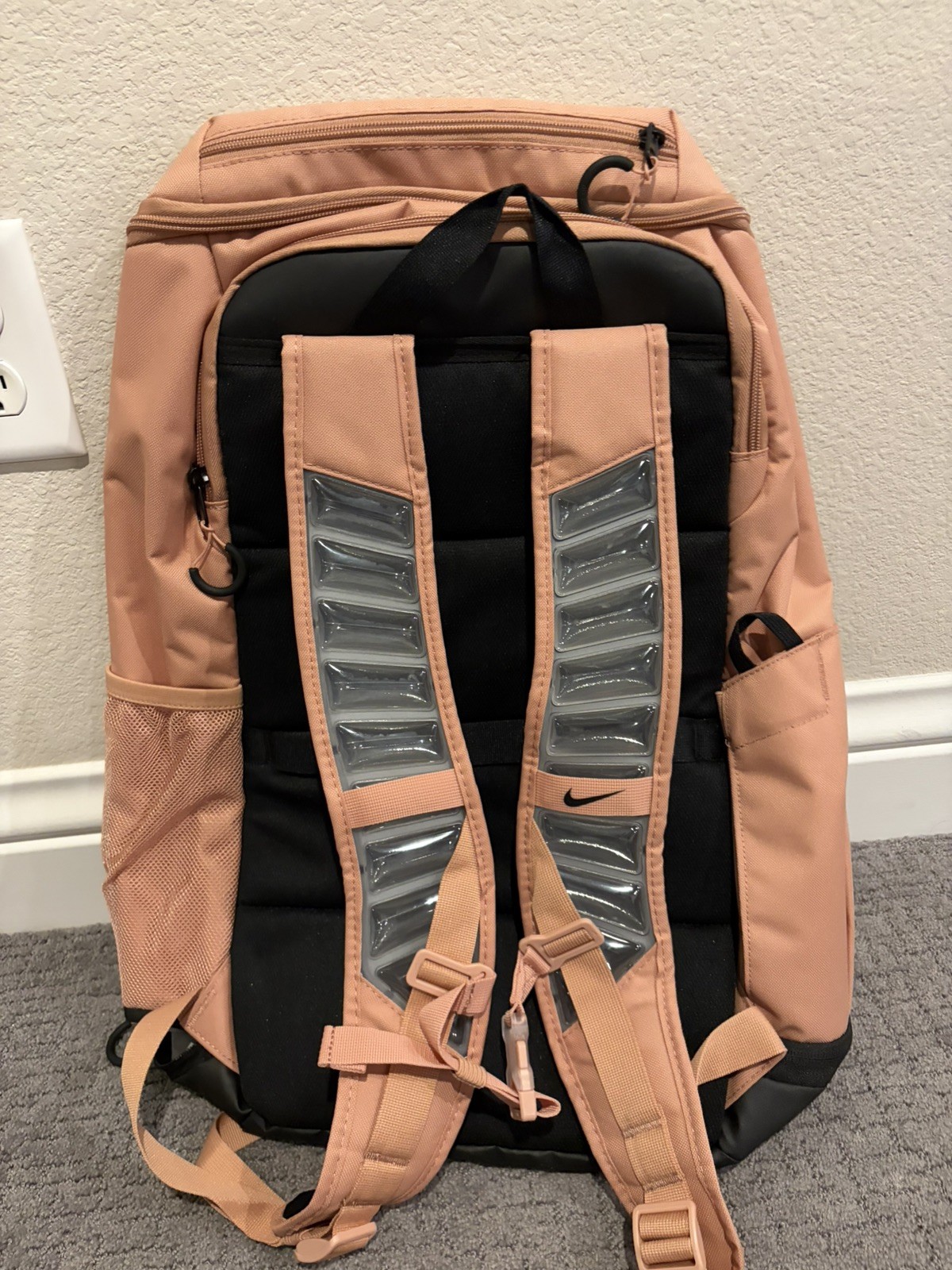 Nike Varsity Elite Hoops Backpack (32L) Rose Gold Black HM9965 688 New