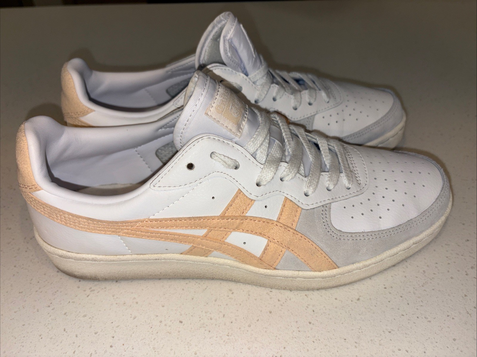 RARE! Onitsuka Tiger GSM Men’s 8 1/2 1183a353-116 White and Pink ASICS