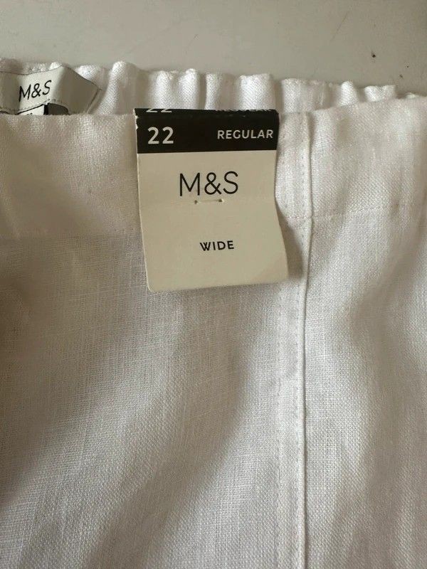22 marks and Spencer new wide leg crop linen trousers cargo pockets