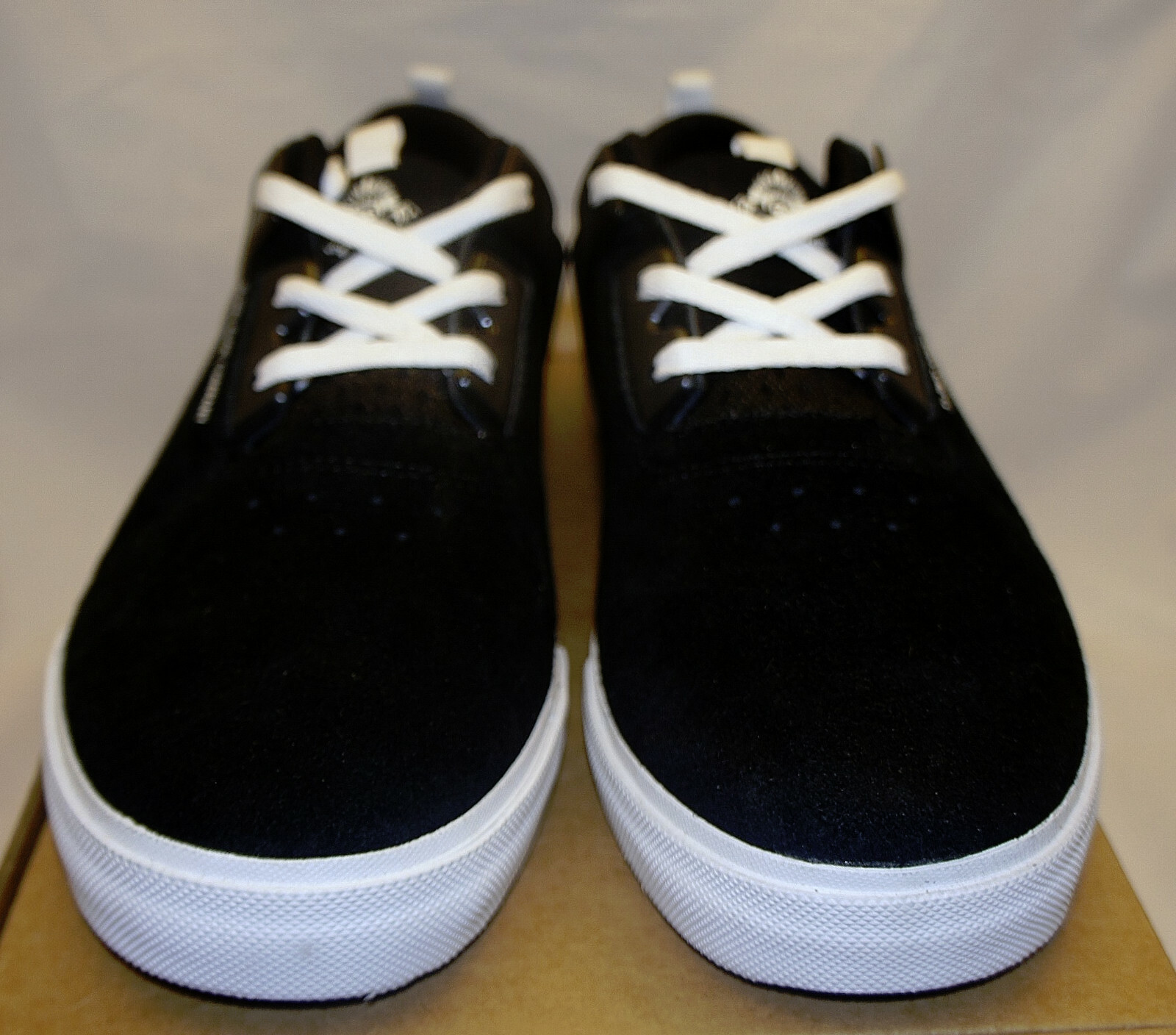 DVS Cinch CT+ Black White Suede Men’s 11.5 Skate Sneaker Shoes