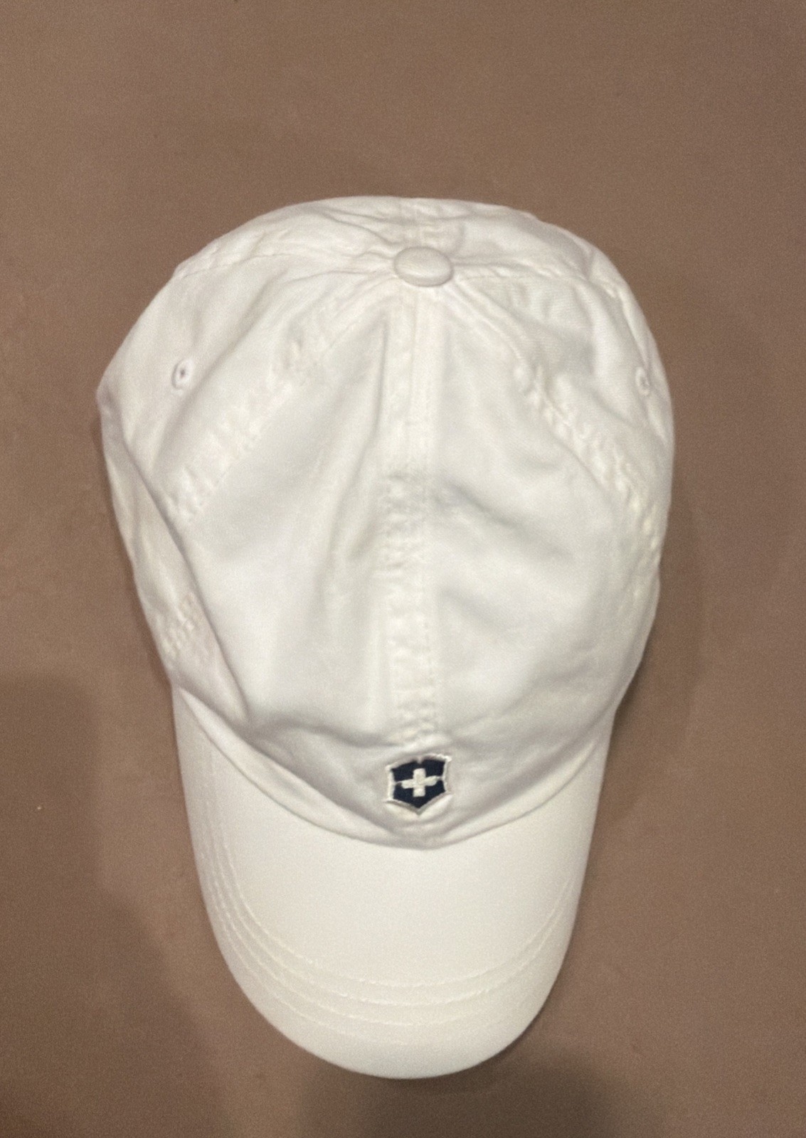 VICTORINOX Cotton Dad’s Hat White Adjustable Size Medium