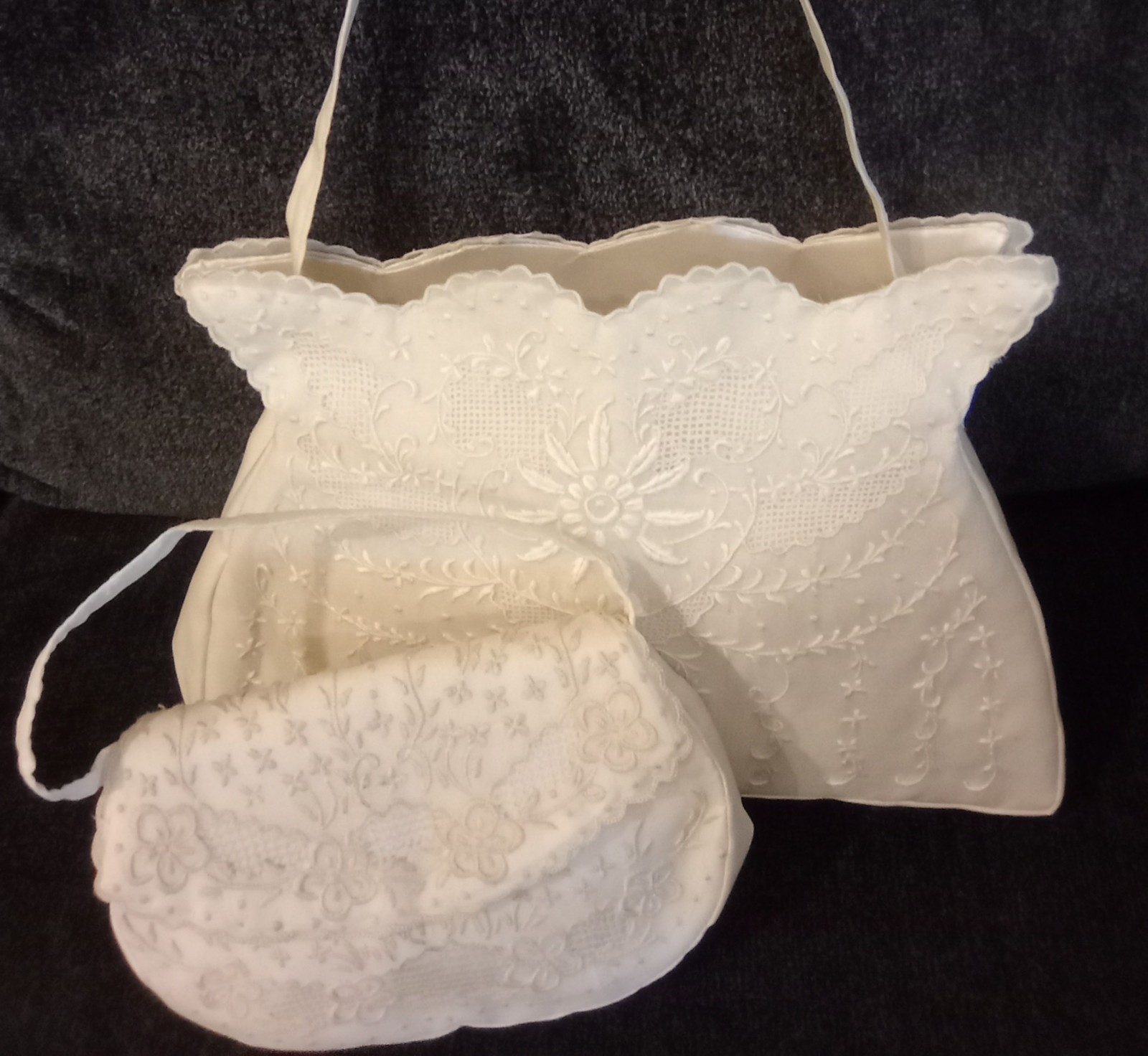 Bride’s Purse Embroidered Cream White w/Satin Lining & Girl’s Purse/Makeup NOS