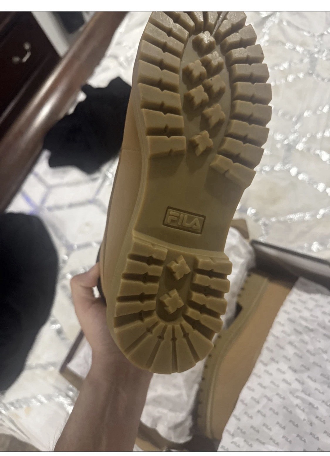 fila shoes men 9.5