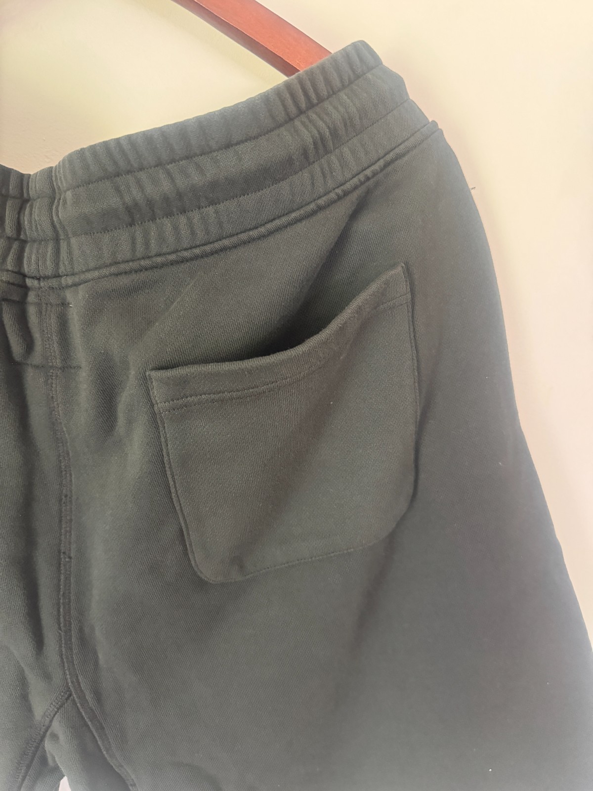 Emotionally Unavailable Flower Sweat Shorts Black XL BNWT $220 Retail