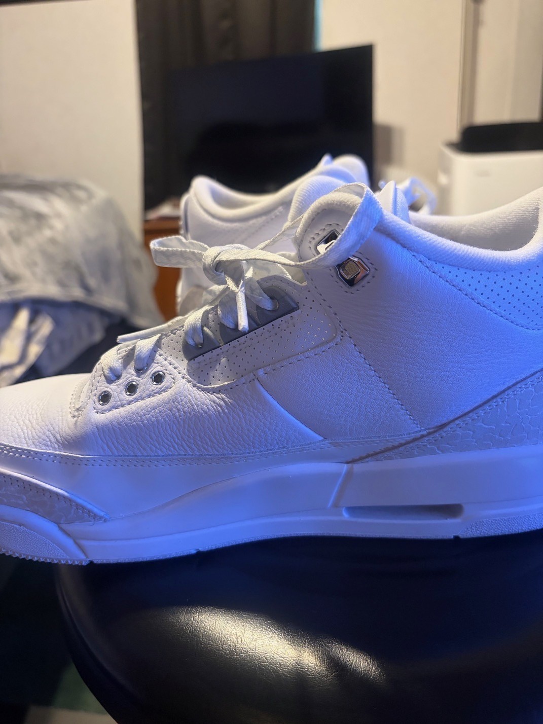 Size 10.5 – Air Jordan 3 Retro 2025 Pure Money Slightly used