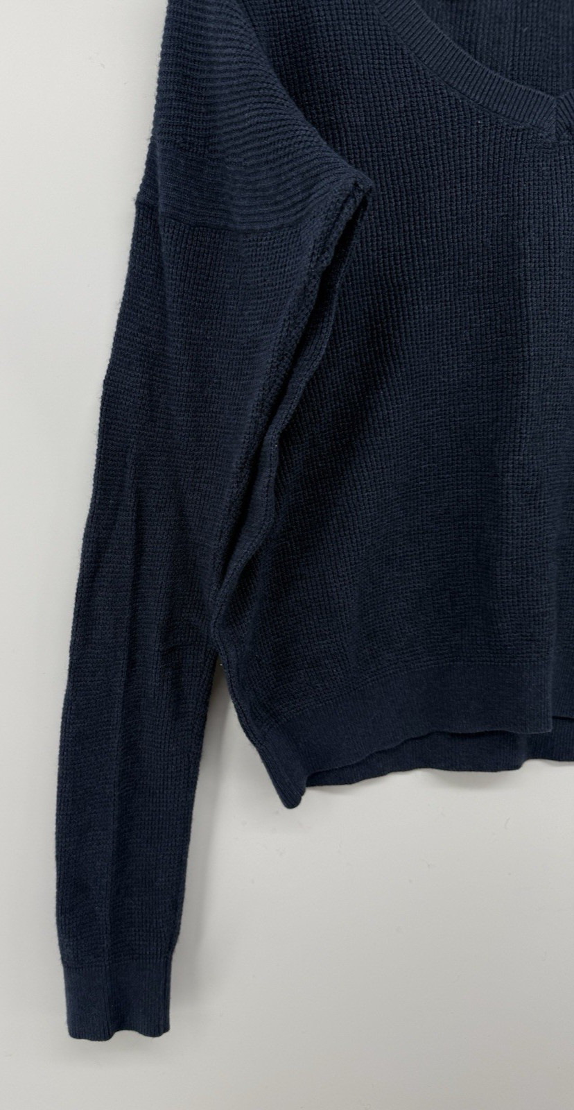 Prana Womens Medium Blue Waffle Knit Cropped V Neck Sweater Shirt