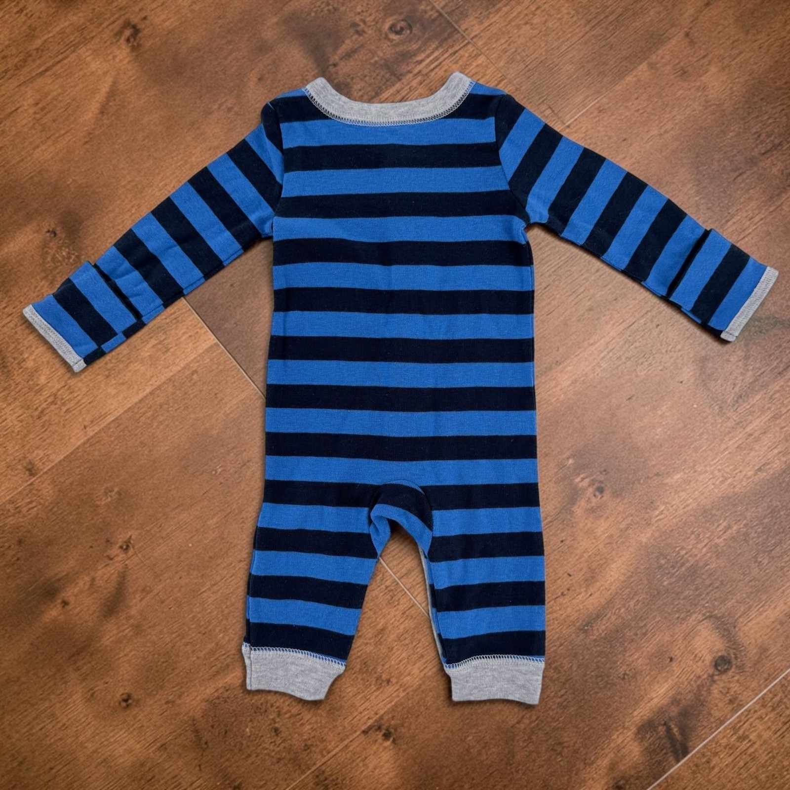 Carter’s Newborn 2-Pack Footless Snap Rompers Fold Over Mittens Animal Print
