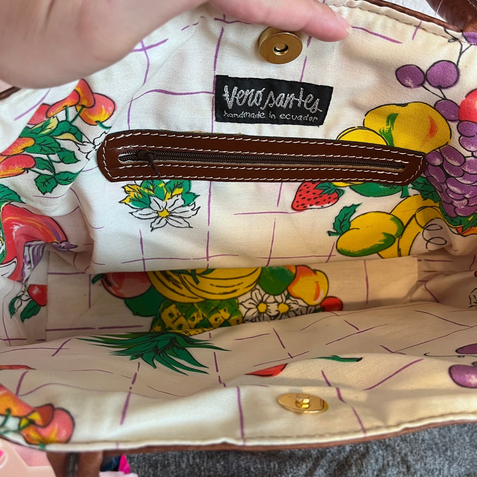 Vero Santes Fruit pineapple red woven straw handmade Ecuador purse tote bag