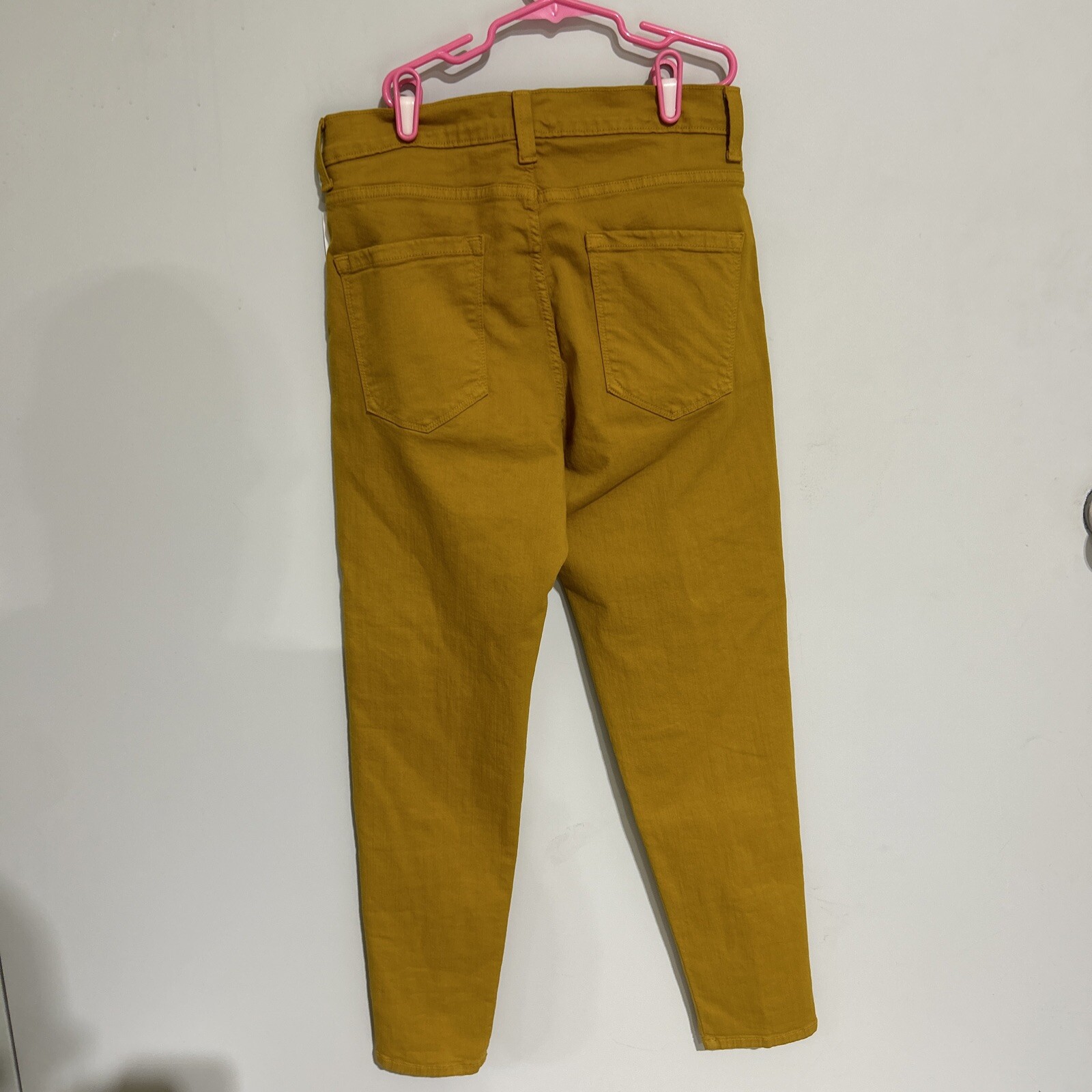 NWT Karen Kane Womens Zuma Crop Jeans AMBER WAVES MUSTARD Size 12 Style 3L82128