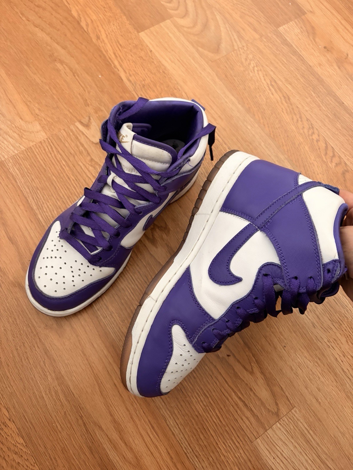 Nike Dunk High Lakers Purple White High-Top Athletic Leather Sneakers DD1399-500