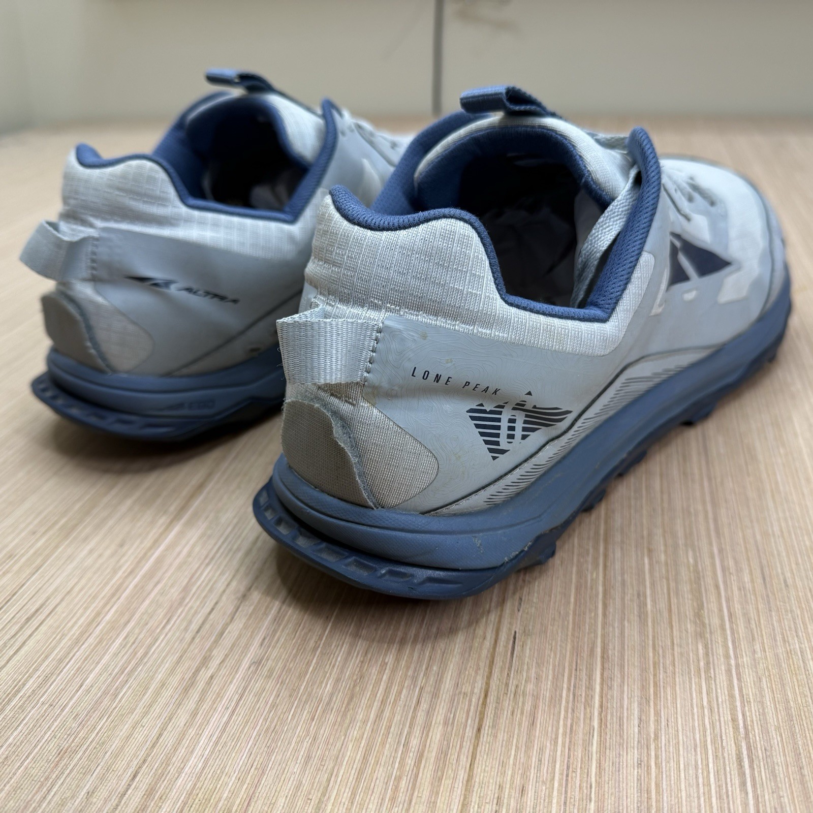 Altra Lone Peak 6 Hiking Trail Running Shoes Mens Size 14 Gray Blue Excellent