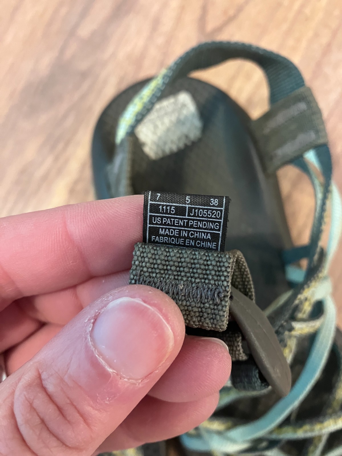 Women´s size 7 toe loop Chaco sandals