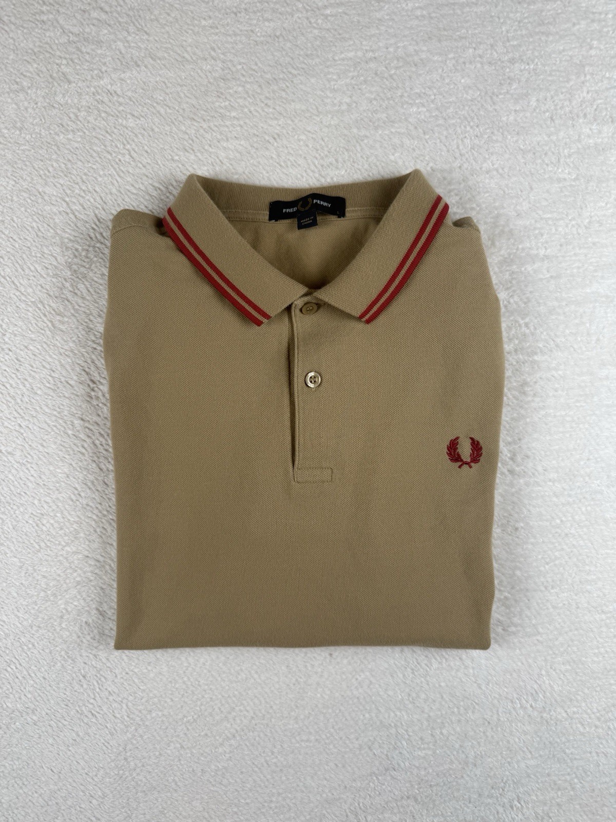 Fred Perry M12 Twin Tipped Summer Polo Shirt Tan/Red Size Men’s Large