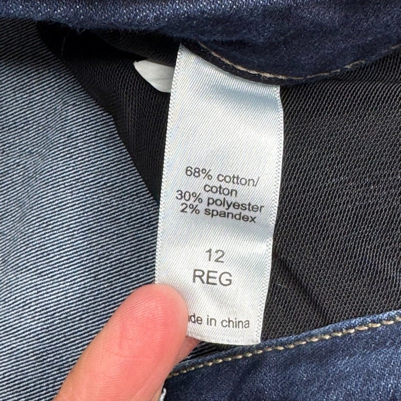 Maurices Everflex High Rise Jeans Womens 12 Reg Tapered Blue Faded Dark Wash