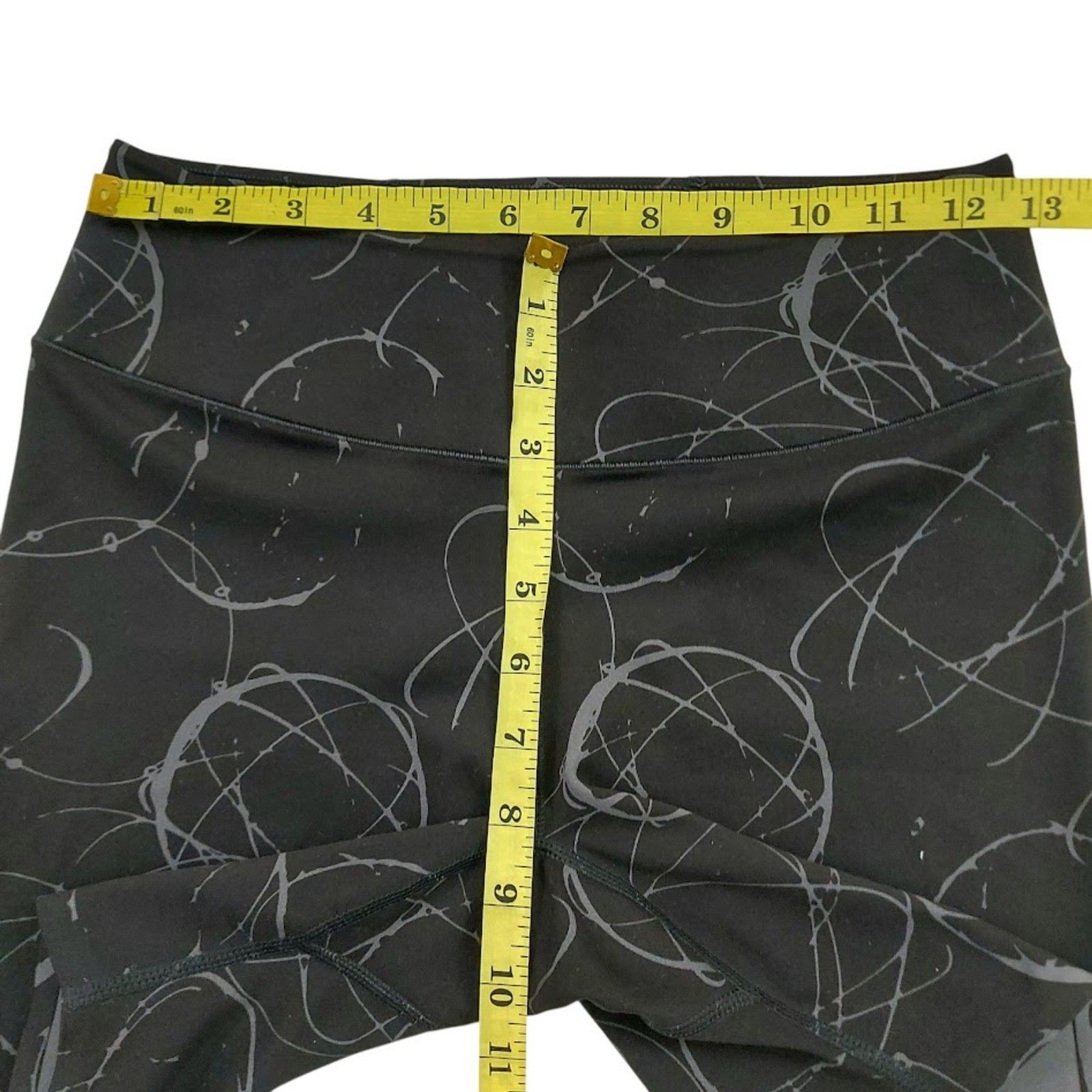 Futura Laboratories Uniqlo Airism Abstract Biker Shorts Womens Small Black Gym