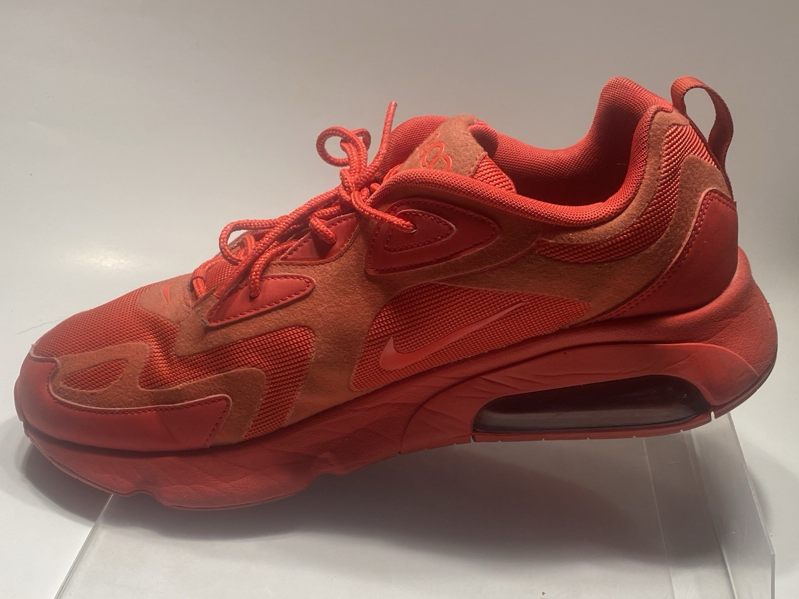 Nike Air Max 200 University Red Mesh Low Top Lace-Up Men’s Sneakers CU4878-600