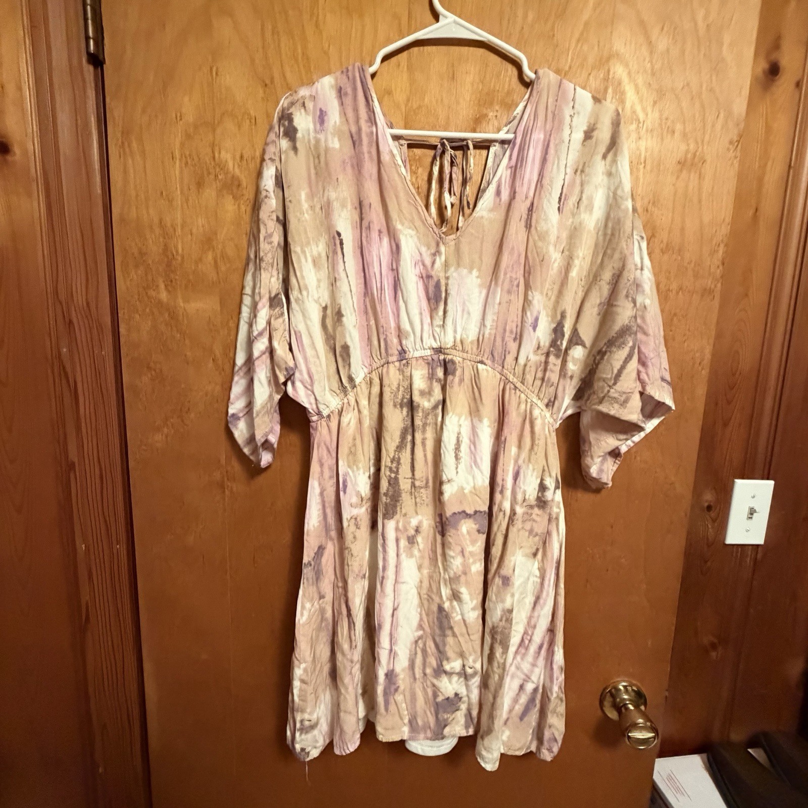 Staccato Beige Purple Pink Tie Dye V-Neck Lined Mini Dress Dolman 3/4 Sleeve L