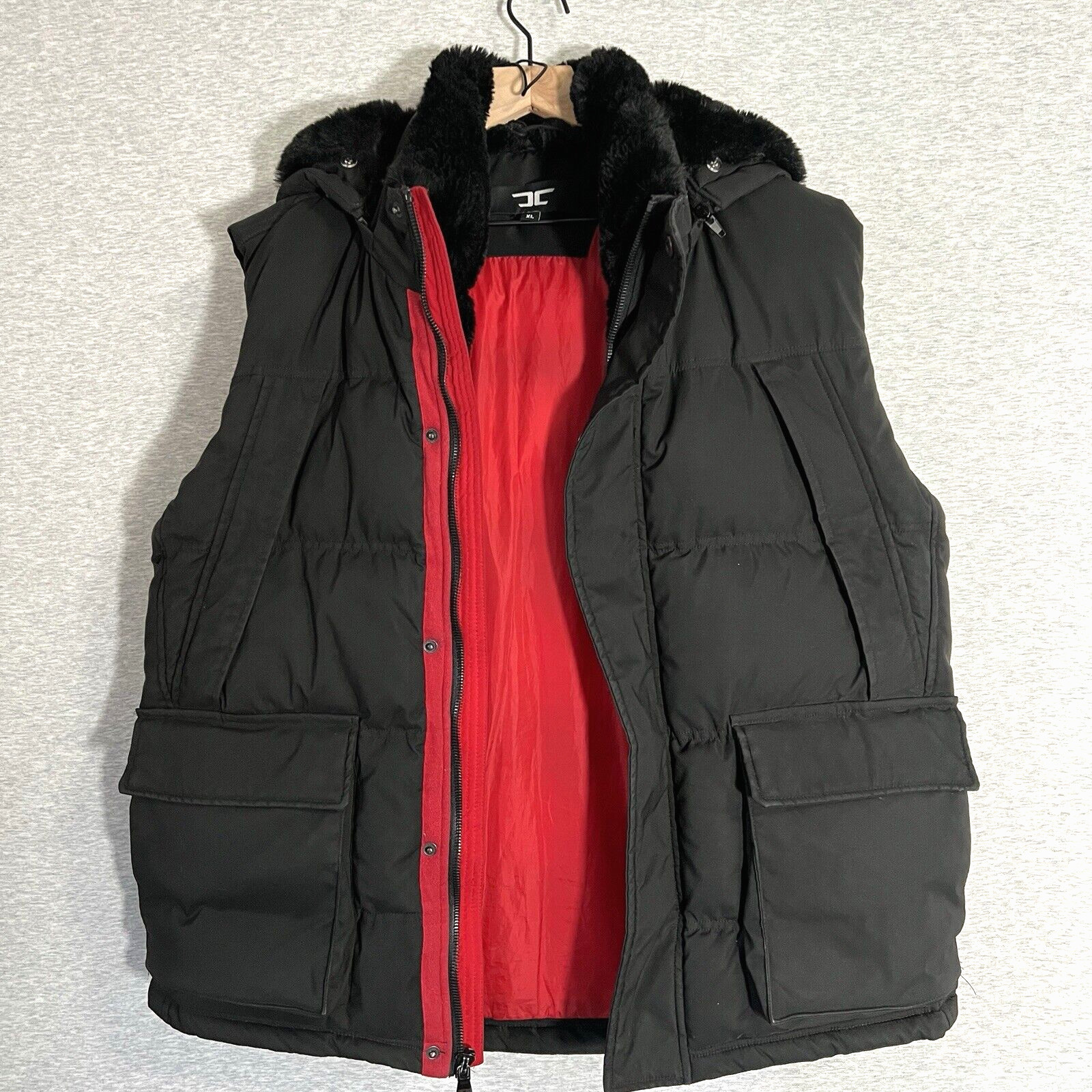Jordan Craig Yukon Puffer Vest Mens Extra Large Black Faux Fur Lined Hood Gorp