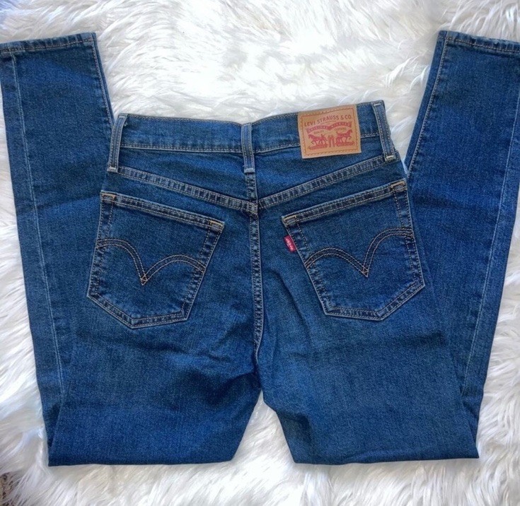 Levi’s Wedgie Skinny Raw Cut Hem Jeans in Wedgie From The Block Size 25