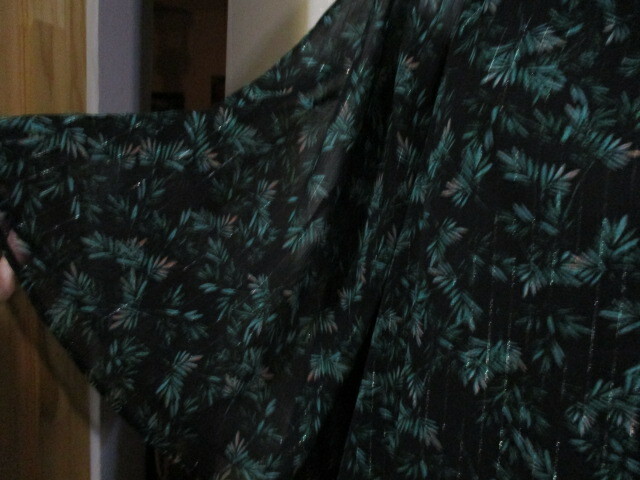 A.N.A. Convertible Top – Wear 2 Ways Black/Green/Silver 100% Polyester LARGE