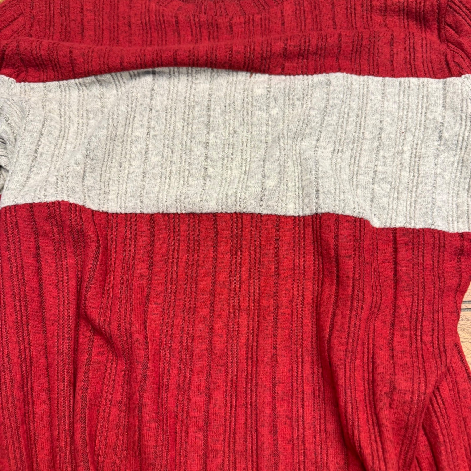 Womens XL Red Grey Striped Ribbed Long Sleeve Crew Neck Top Shirt