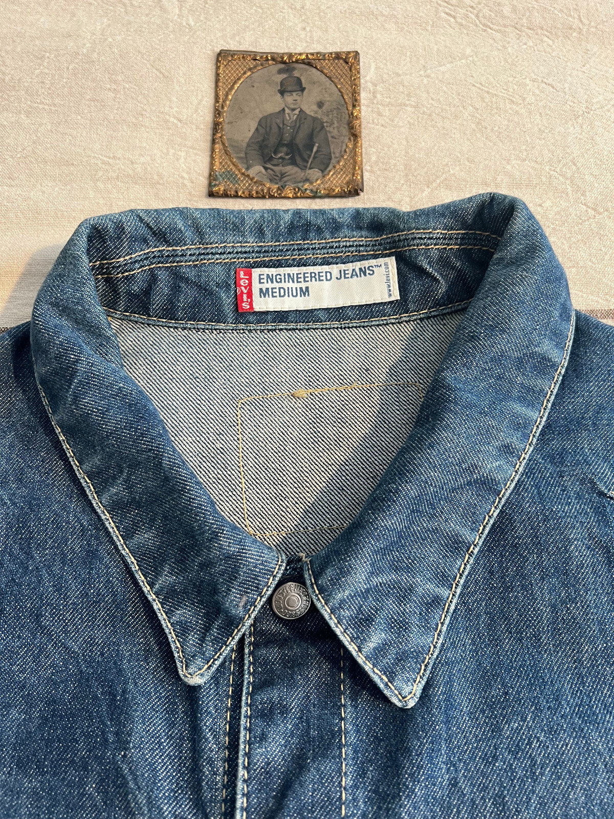 Levi’s Engineered Twisted Jacket M Trucker 41″ Denim Rare LVC-ish Y2K Made 2000