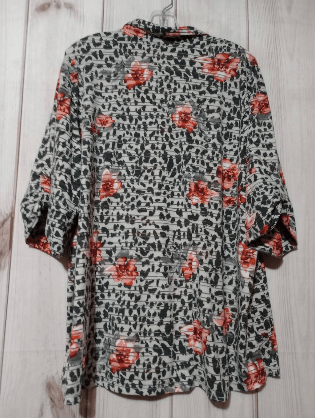 Rebecca Malone Woman 2X Floral Leopard Print Roll Tab Sleeve Button Up Top