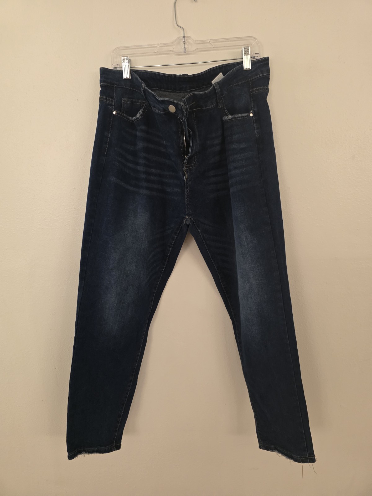 Dark Wash Blue High Rise Straight Leg Jeans Women’s Size XL 34 Waist 30 Ins NWOT