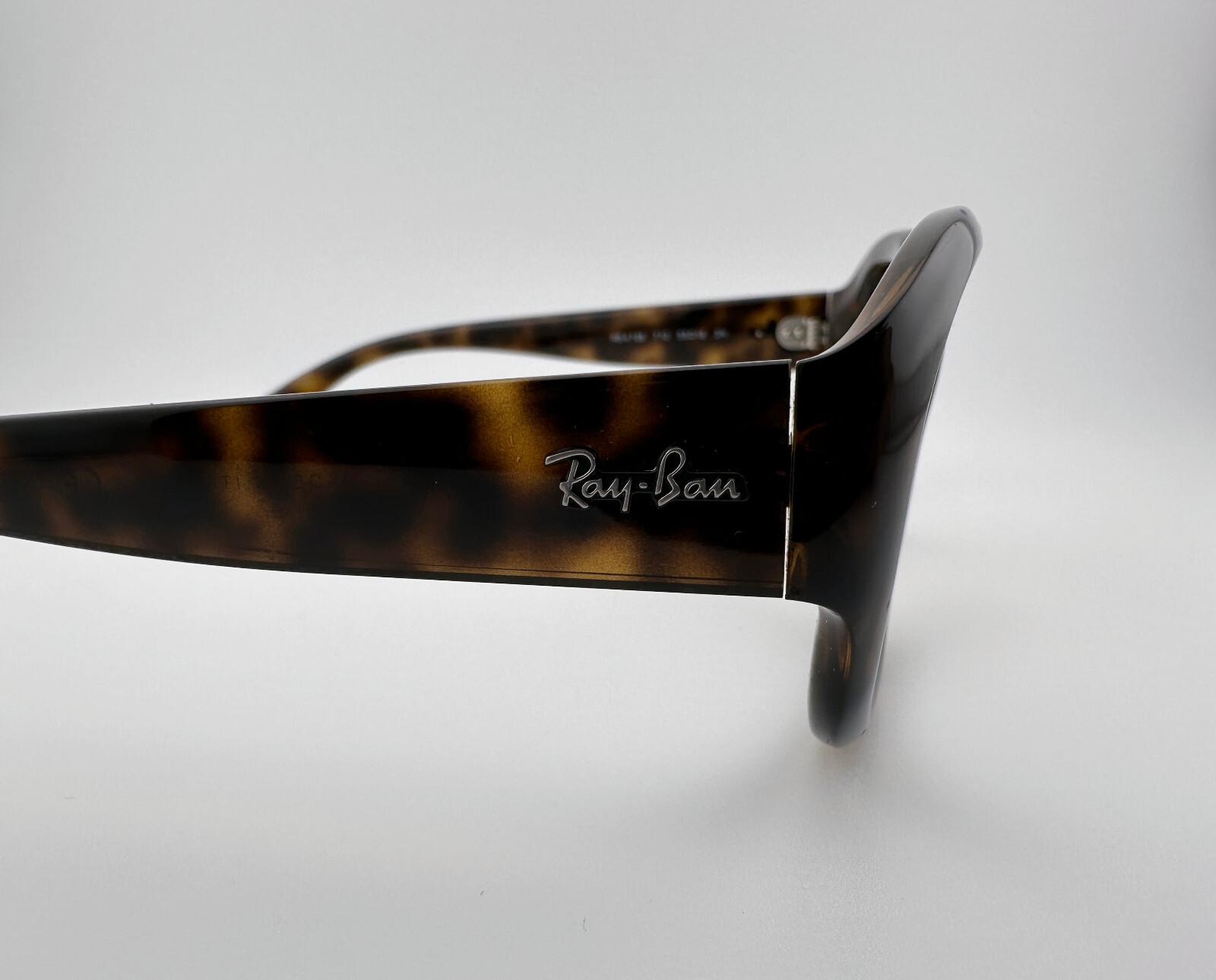 RAY-BAN RB4198 710 Sunglasses Frame Italy 55-18 mm Womens Brown Tortoise