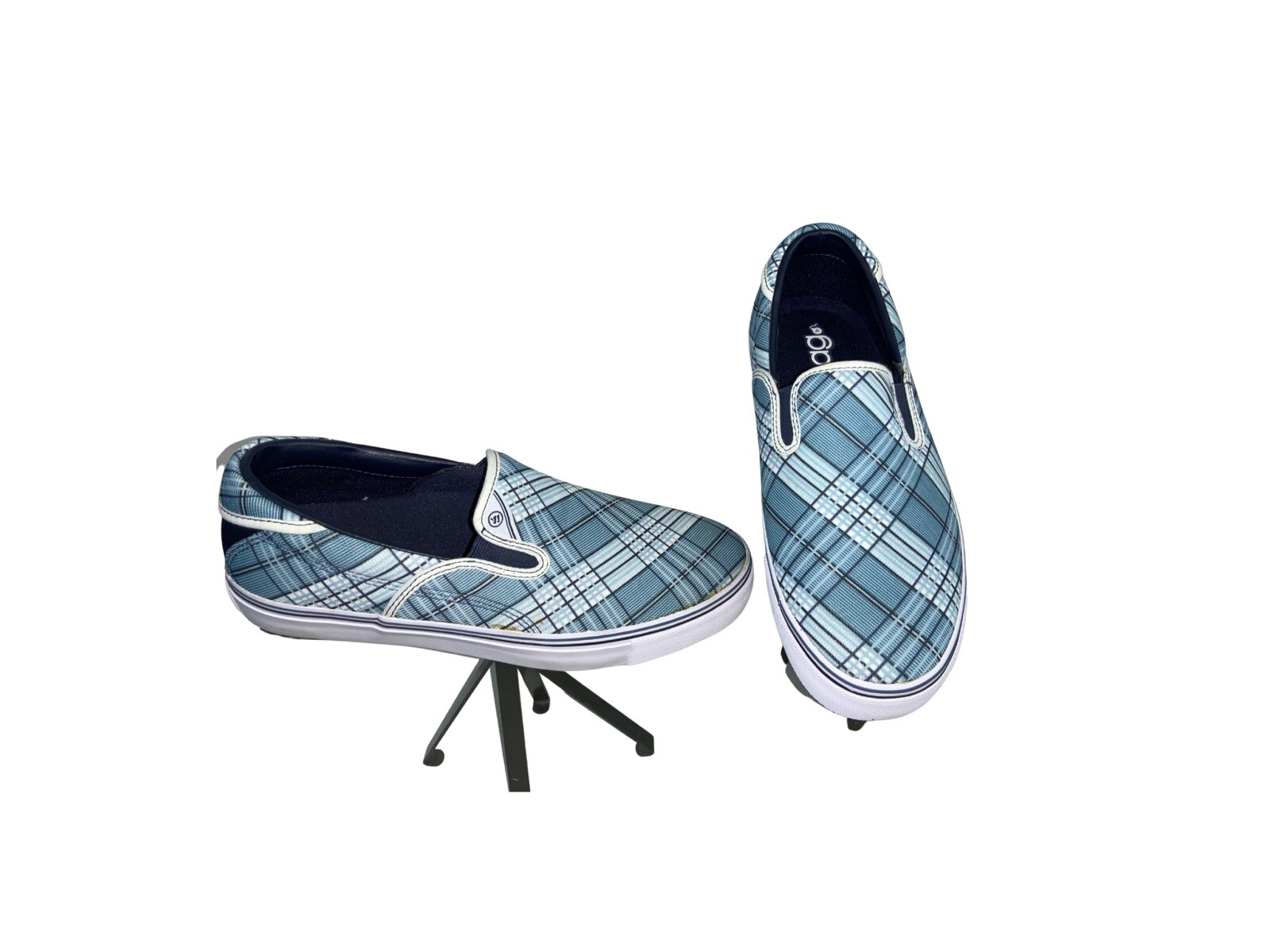Warrior Swag Skateboard Shoes Sz 8.5 D Men Blue Plaid Slip On New YGI I1S-73