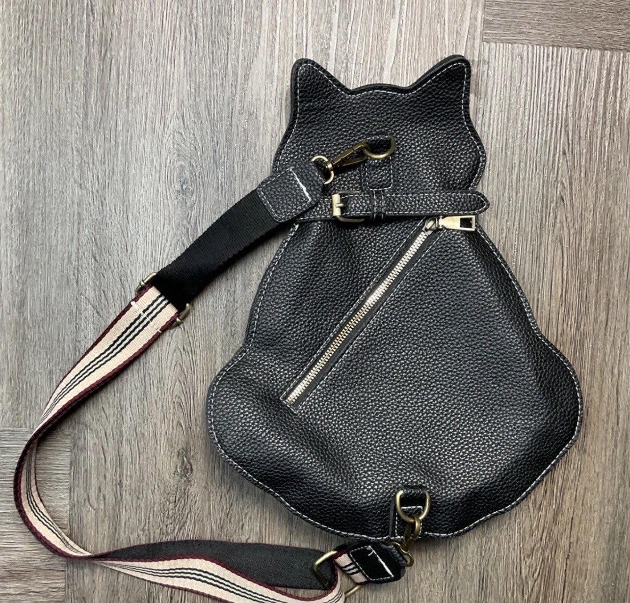 Witchy Black Cat Shoulder Bag with Adjustable Strap, Zipper Buckle Accent Unique