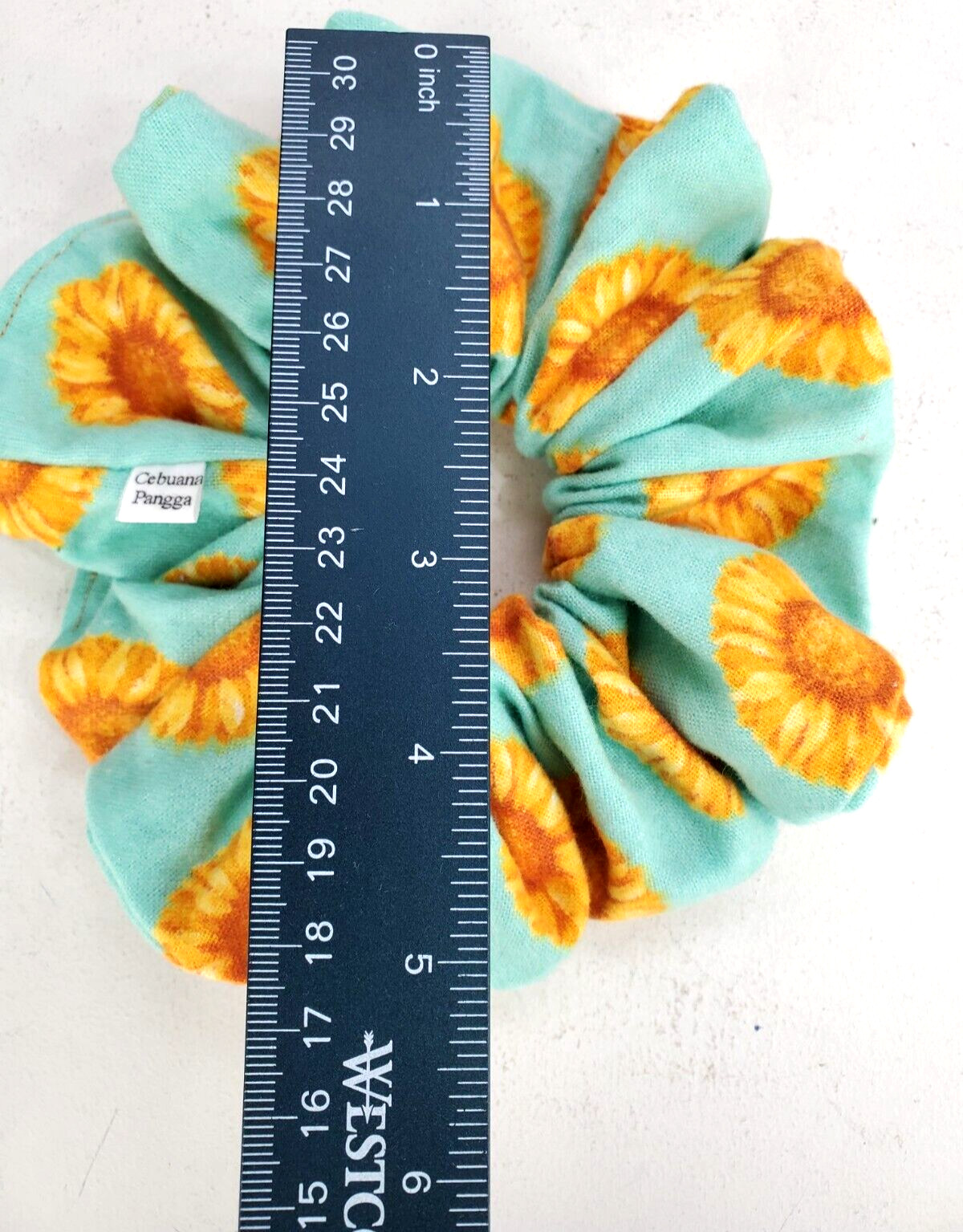 Handmade Women’s Scrunchies size XL Mint Green Snuggle Flannel Sunflower New