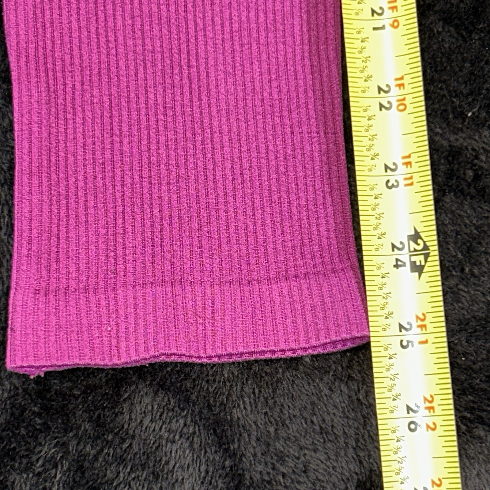 Liz & Sara Shirt Women’s M Magenta Ribbed Mock Turtle Neck 1/4 Zip Mid-Length