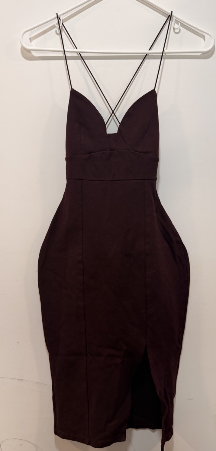 Fashion Nova Burgundy Knit Bodycon Dress Strappy Knee Length Size Small Cocktail