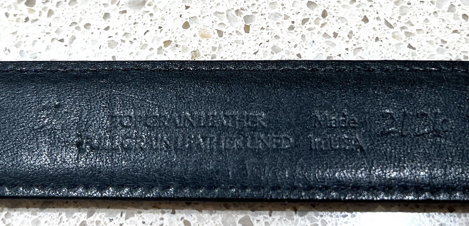 Black Croc Embossed 1.25 Wide 36 Leather Belt Size 34 Made in America