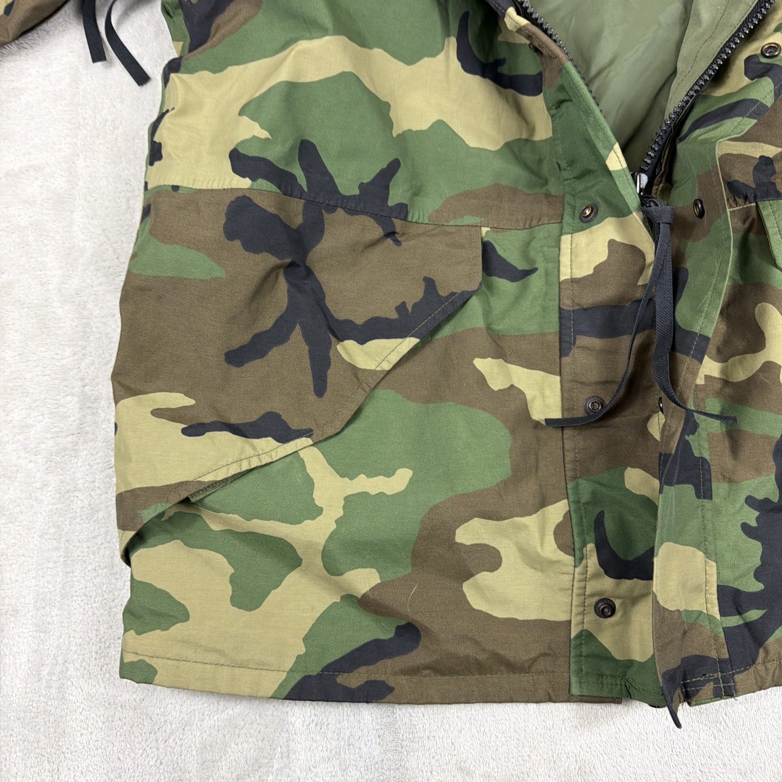 Woodland Camo Goretex Parka Jacket Cold Weather ECWCS Medium Regular