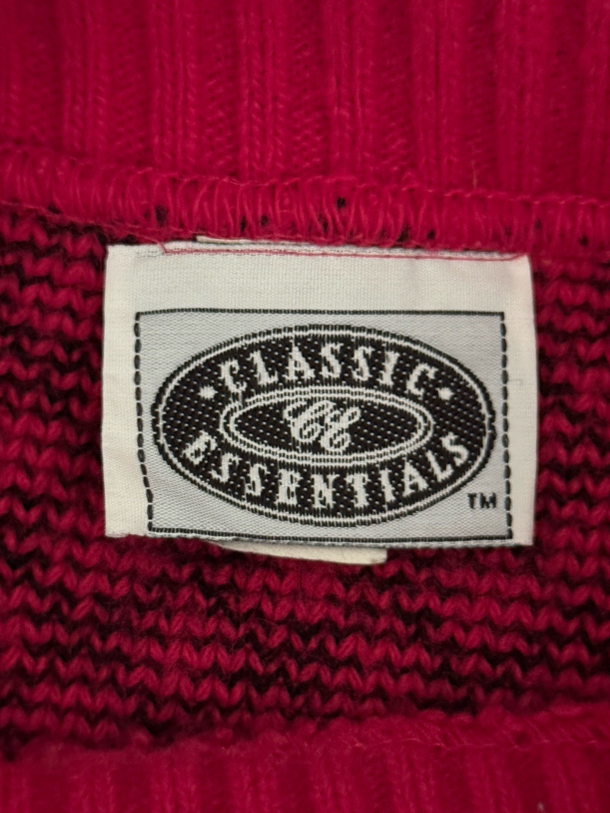 Vintage Classic Essentials Sweater Womens Large Pink Knit Crewneck 90s Made USA