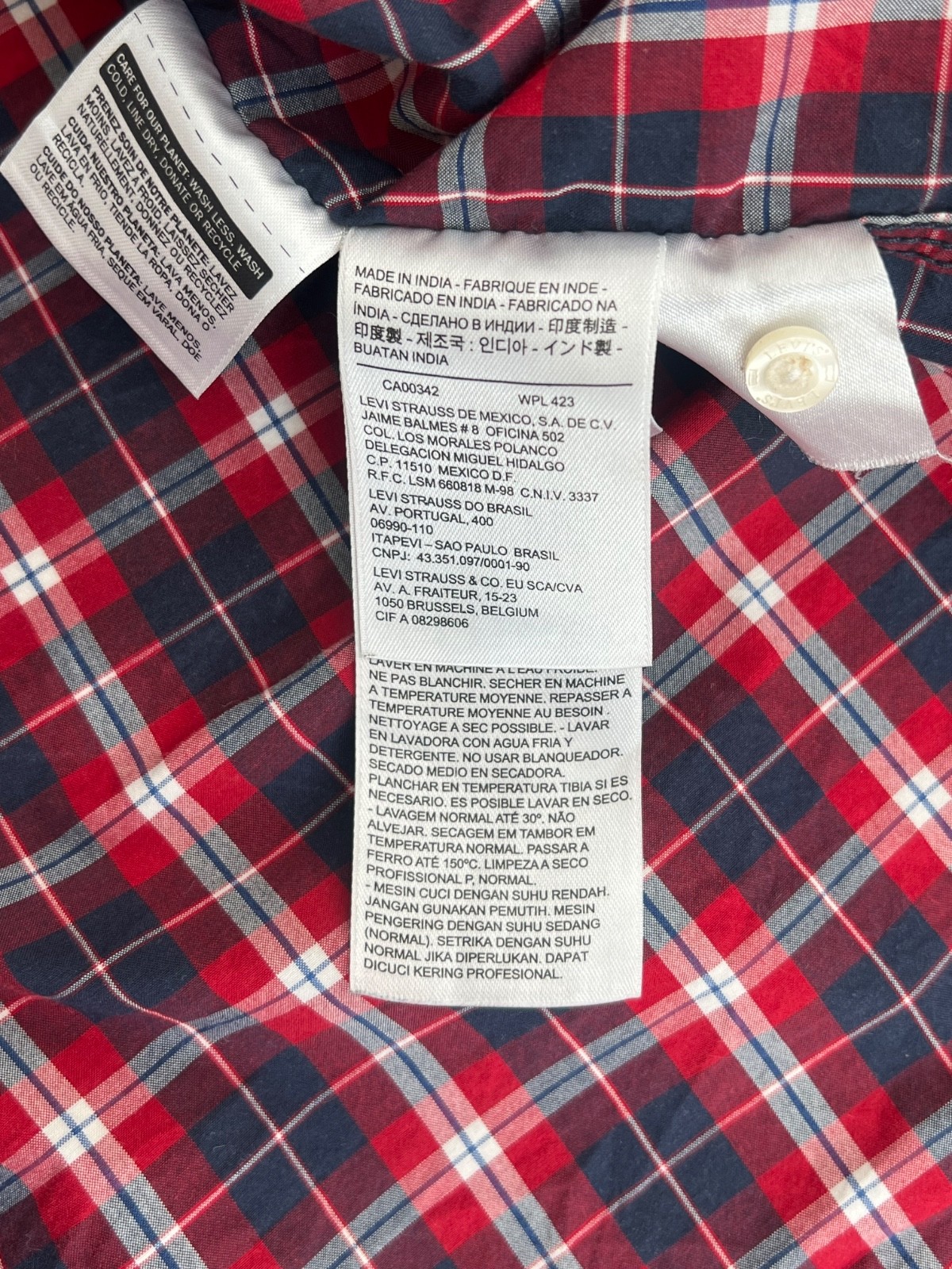 Levi’s Men’s L Red Blue Plaid Button Up Shirt Long Sleeve 100% Cotton