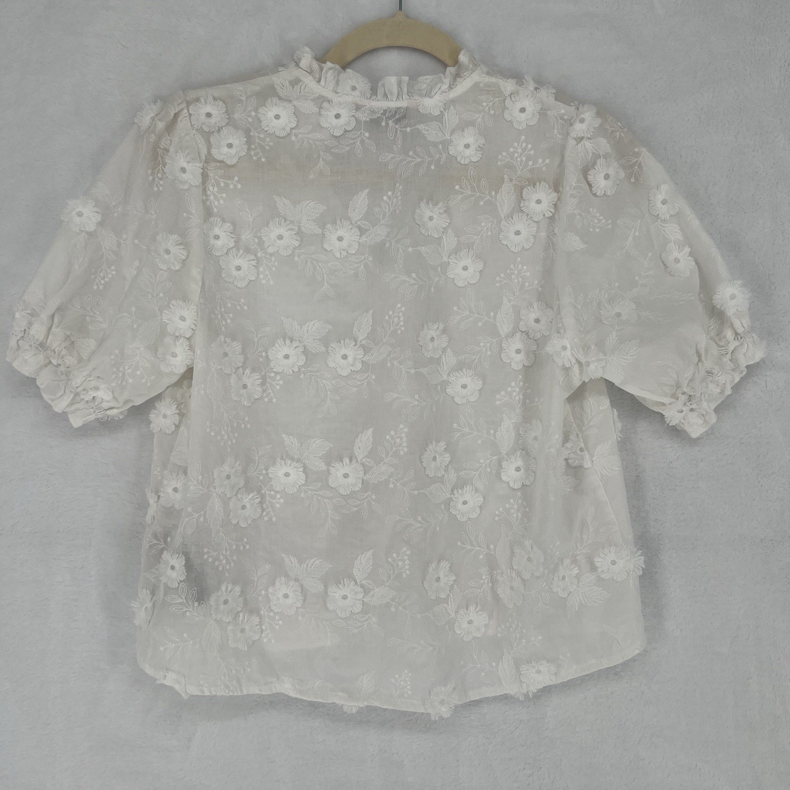 Nanette Lepore White Floral Eyelet Embroidered V-Neck Blouse Sz S Bridal Sheer