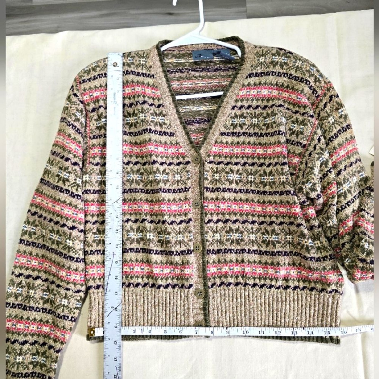 Lizwear Women’s Patterned Sweater – Multicolor