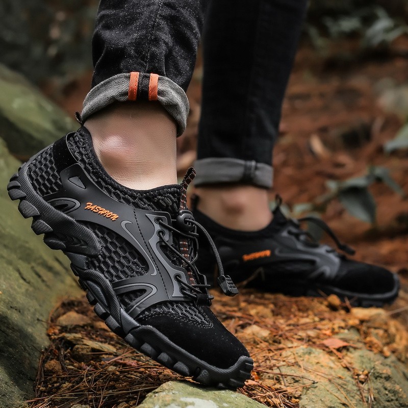 Amphibious Hiking Shoes Mens Quick Drying Water Shoes Outdoor Mesh Walking Shoes